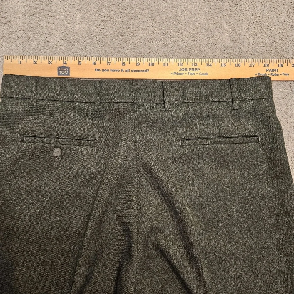 Vintage Levi's Action Slacks Men's‎ Dress Pants W38 L30 Gray Heather Pleated